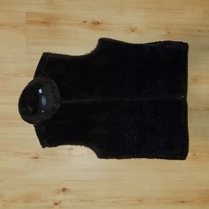 Gorgeous Black Diamond Faux Fur Vest with Exquisite Western Detail See Close-ups